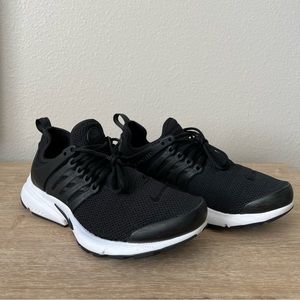 Nike Women’s Air Presto Size 7